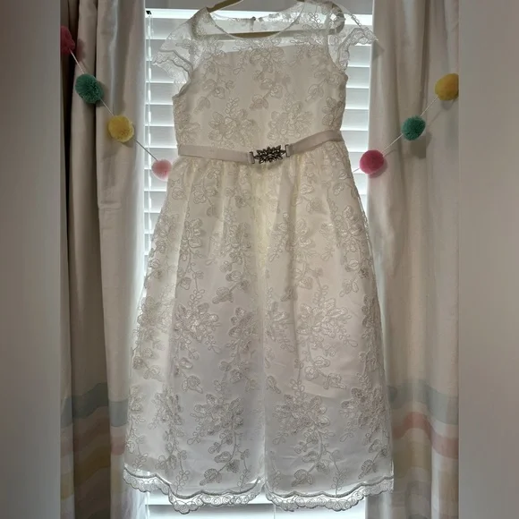 Communion Dress Gymboree Special Occasion Dresses Girls Sleeveless Lace Applique Woven Tiered Dress Special Communion Dress Gymboree Special Occasion Dresses Girls Sleeveless Lace Applique Woven Tiered Dress Special
